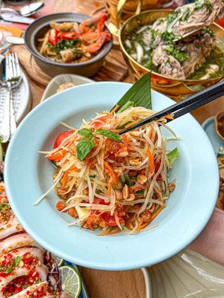 Nộm đu đủ Som Tum