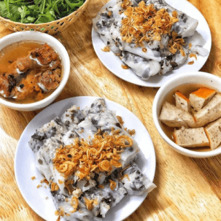 Bánh cuốn thịt nướng