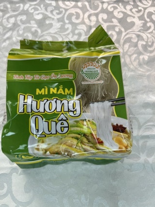 Mì nắm hương quê