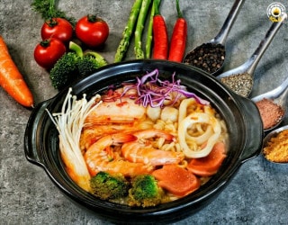 Mỳ cay hải sản