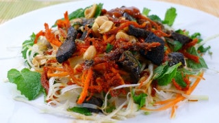 Trộn bò đen
